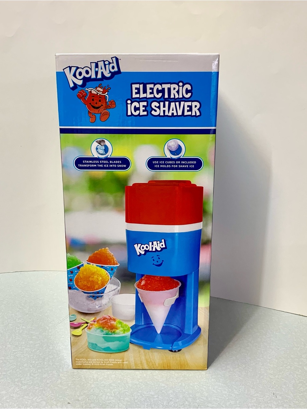 Kool-Aid Electric Ice Shaver & Snow Cone Maker - NIB Blue/Red